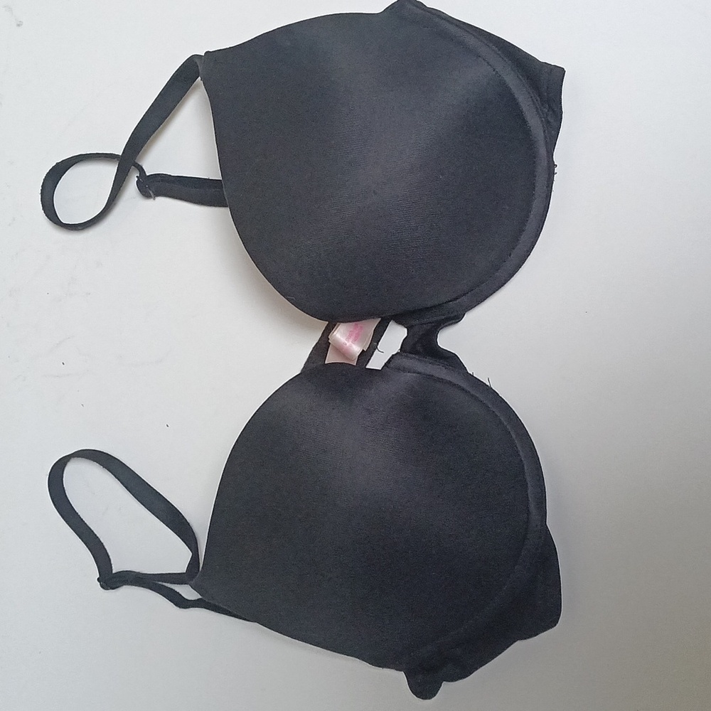 Victoria Secret Pink Push-up Bra Size 32D